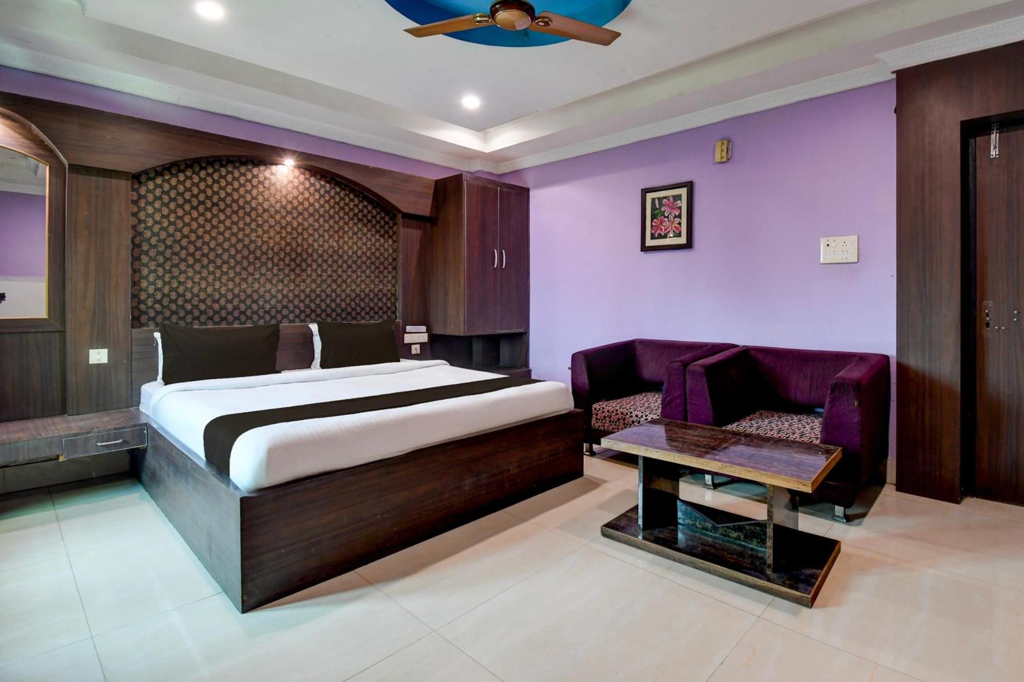 Hotel O Blue Royal Bhubaneswar Exterior photo